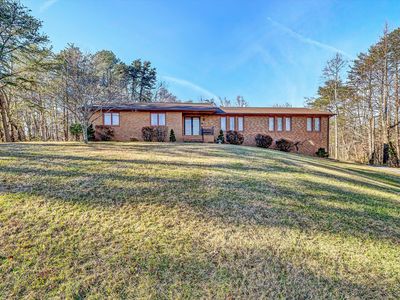 2608 Loch Haven Dr