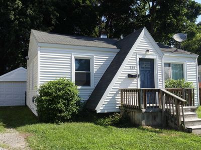 735 Vance St