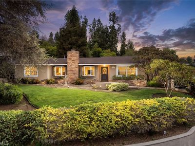 8470 Via Sierra Ramal Ave