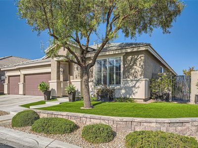 7030 Silver Ridge Peak St