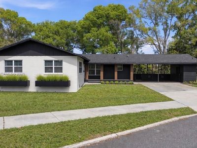 405 Lake Fair Ln
