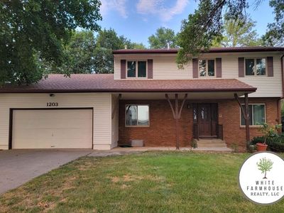 1203 Providence Rd