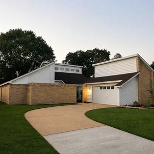 1018 White Sands Rd