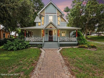 35 Barton Ave