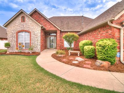 2705 Woodbridge Dr