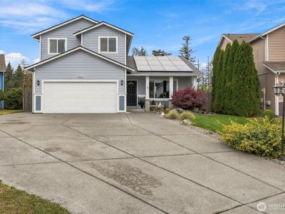 9819 Greenleaf Loop SE