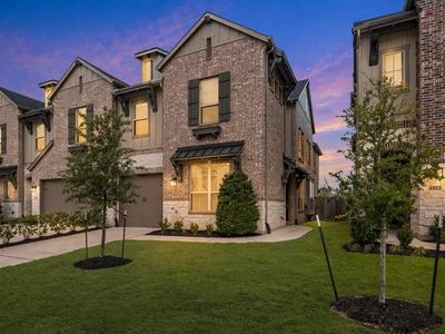 6566 Scarlet Pond Ln