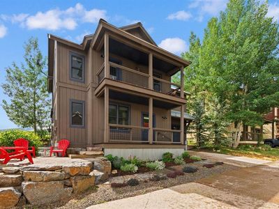 312 Horseshoe Drive