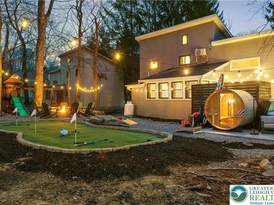 8499 Bumble Bee Way