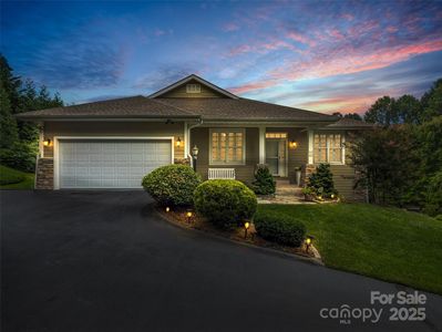 102 Pinnacle Peak Ln