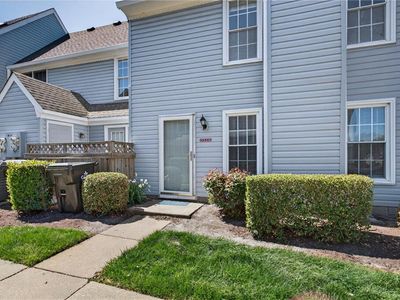 5316 Lake Victoria Arch