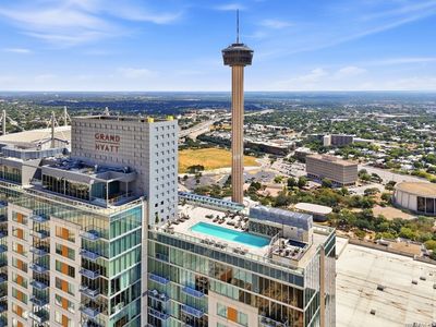 610 E Market UNIT 2909