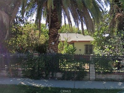 11465 Amboy Ave