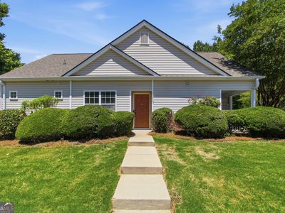 220 Hiawassee Dr