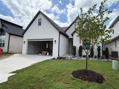 4702 S Fieldcrest Ter