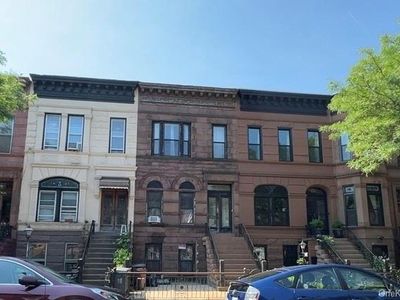 540 Macdonough Street