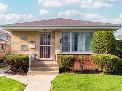 Property at 9134 Chestnut Ave, Franklin Park, IL