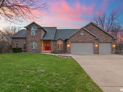 Property at 1601 Ascot Chase, Sherman, IL