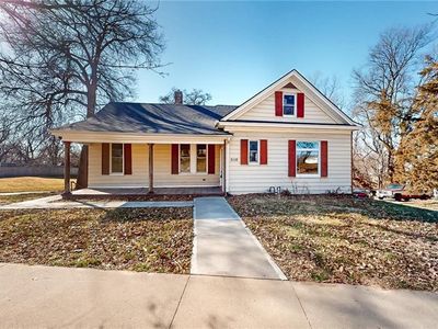 2110 Ashland Ave