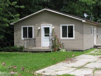 Property at 9083 Island Dr, Algonac, MI