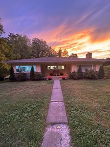 103 Tomlinson Rd