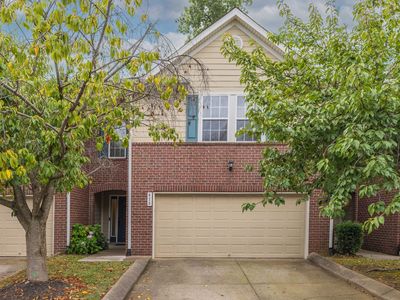 623 Heath Pl