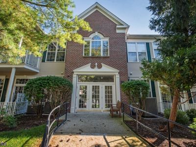 1313 Four Seasons Dr