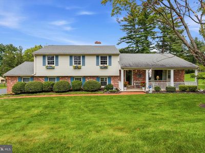 2541 N Feathering Rd