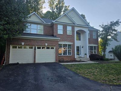 9201 Golf Ct