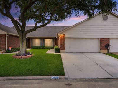 3310 Country Meadows Ct