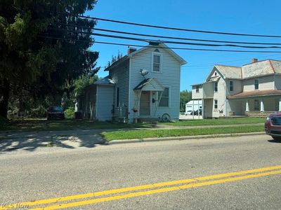 404 Beaver Ave NE