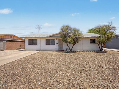 620 E VISTA DEL CERRO Drive