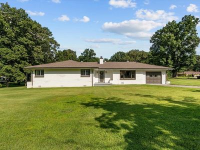 215 Sunset Dr