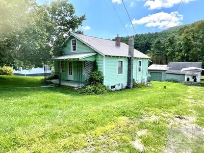 211 Black Oak Rd