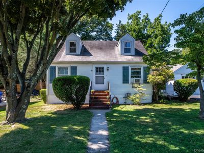 40 Florence Avenue
