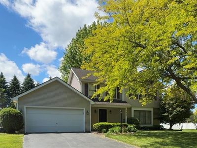 1427 Fieldcrest Dr