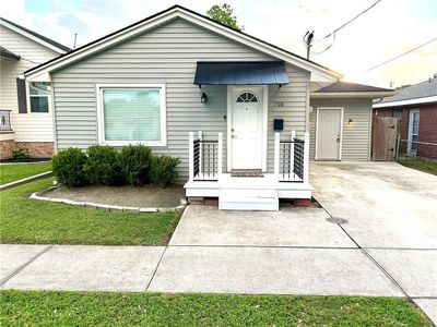 708 Houma Blvd