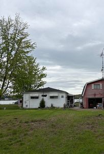 1192 Lakeview Dr