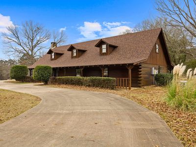 947 Pumpkin Center Rd