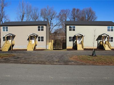 105-107 109 111 Highfill Ave