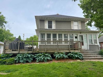 703 Grove Ave