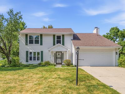 528 S Tanninger Dr