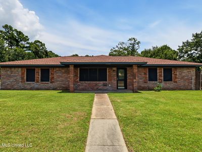 631 Michelle Dr