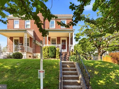 326 E 10th Ave