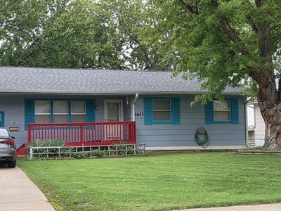 Property at 1611 N 9th St, Beatrice, NE
