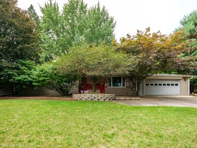 4823 Briarhill Dr