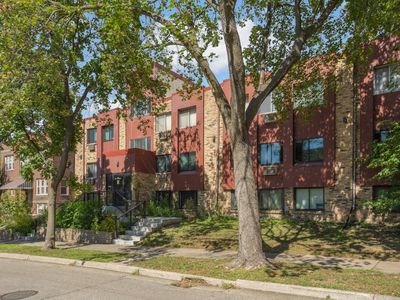 520 Ridgewood Ave APT 102