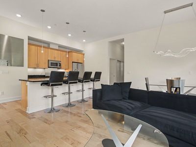 410 N 1st St #203