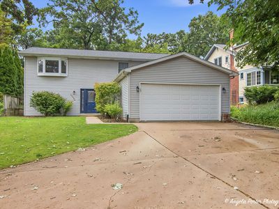 25194 W Buena Ave