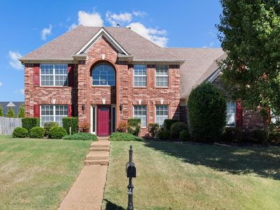 Property at 10 Misty Hill Cv, Oakland, TN